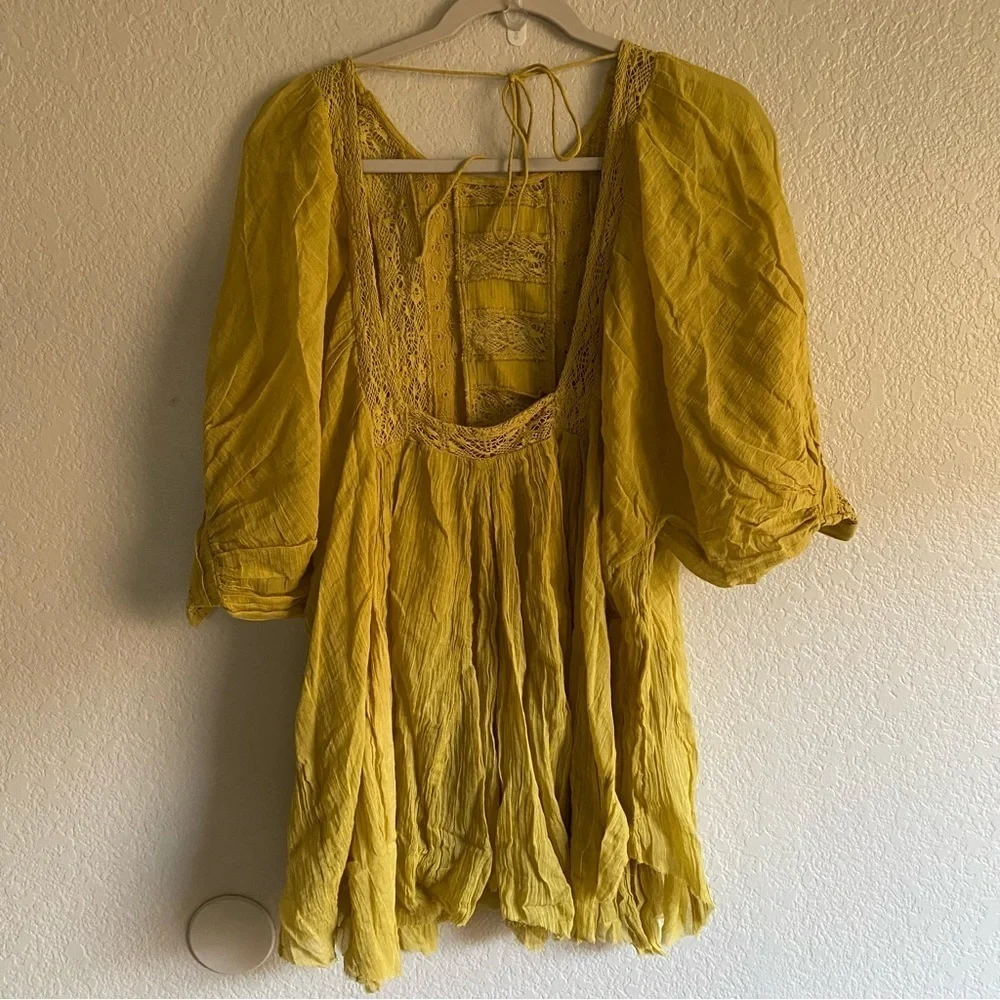 New Free People One Finley Tunic in Dried Palm Top